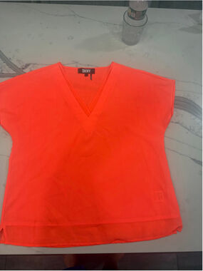 Women's DKNY Blouse Size S Neon Orange V-Neck Top